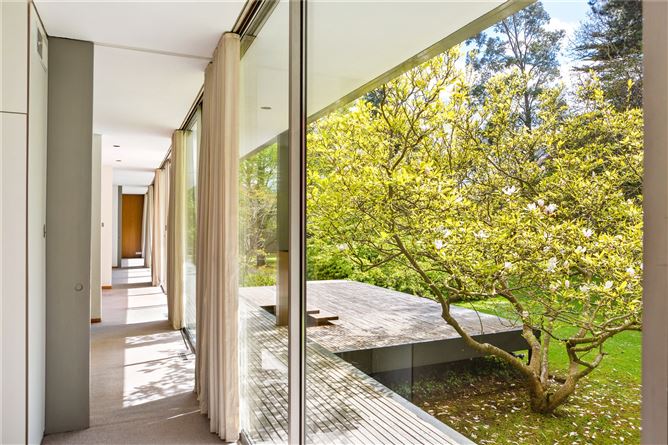 Tallon House, 4 Golf Lane, Foxrock, Dublin 18