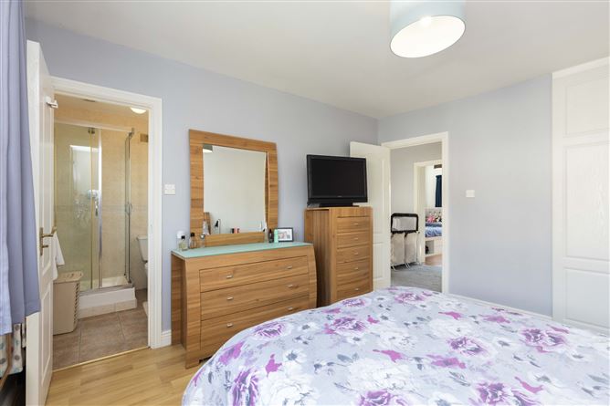 5 Tara Court Square, Clonmagadden, Navan, Co. Meath