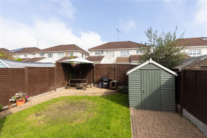 5 Tara Court Square, Clonmagadden, Navan, Co. Meath