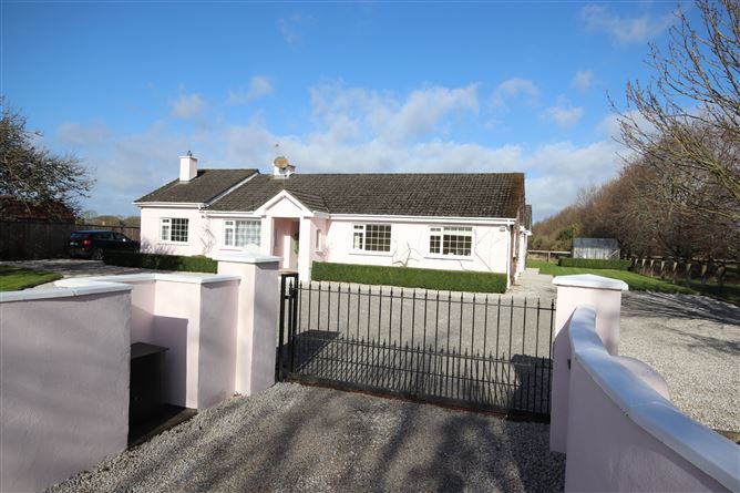 Main image for "New Abbey Lodge", Brannockstown, Naas, Kildare