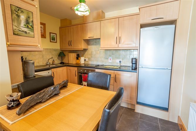 Apartment 17, Ivy Court, Broomfield Village, Midleton, Cork