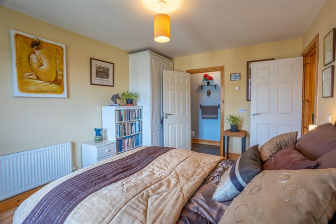 Apartment 17, Ivy Court, Broomfield Village, Midleton, Cork