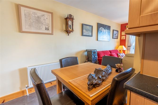 Apartment 17, Ivy Court, Broomfield Village, Midleton, Cork