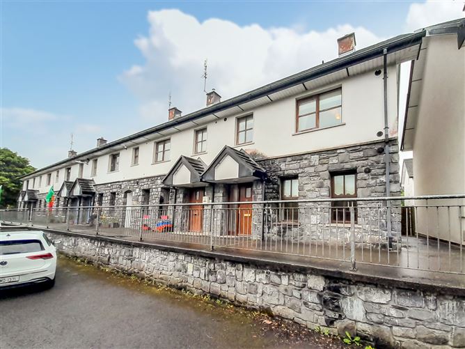 5 Riverwalk, Crossmolina, Co. Mayo DNG Michael Boland 4720655