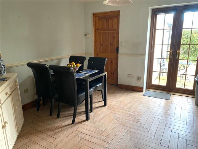 24 Montpelier Drive, Arbour Hill, Dublin 7