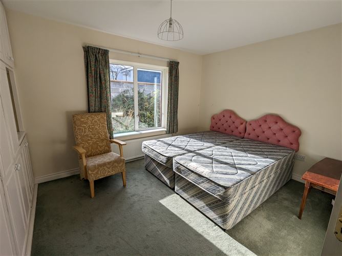 Dunluce, 47 Kings Hill, Westport, Co. Mayo