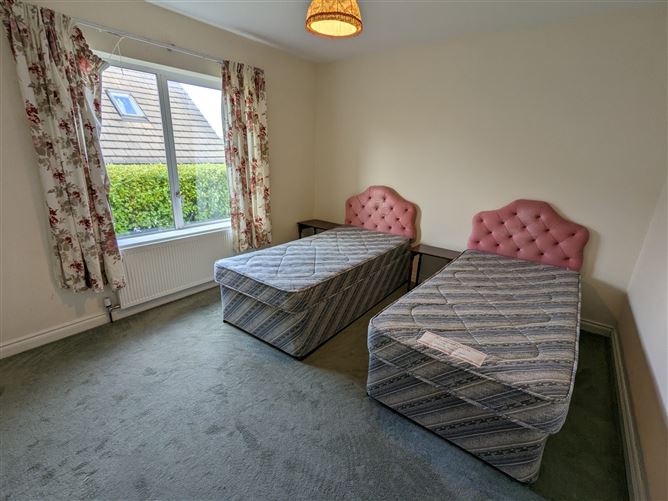 Dunluce, 47 Kings Hill, Westport, Co. Mayo