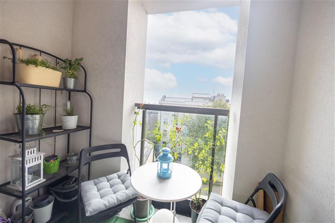 13 Adelphi House, George's Street Upper, Dun Laoghaire, Dublin