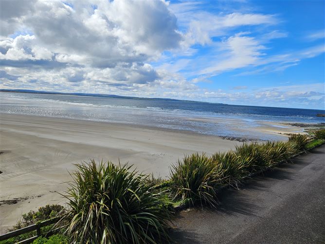 3 AKOL Centre, Enniscrone, Sligo