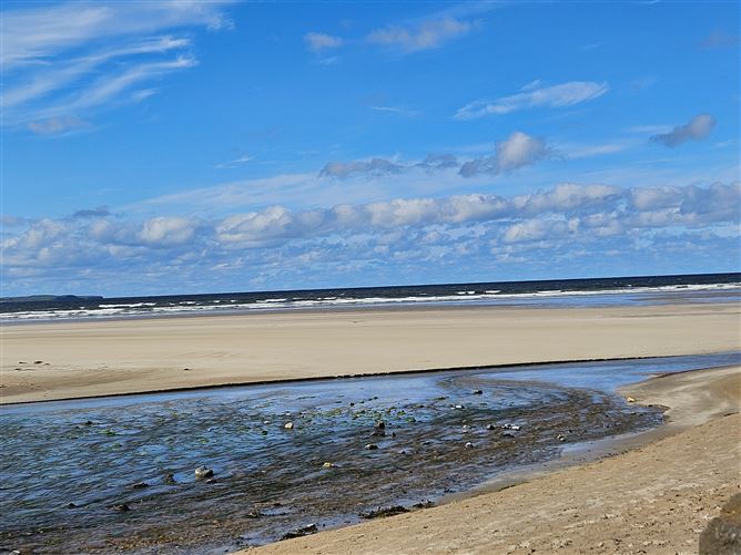3 AKOL Centre, Enniscrone, Sligo