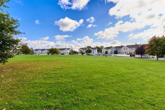 18 The Village Green, Carlanstown, Kells, Meath
