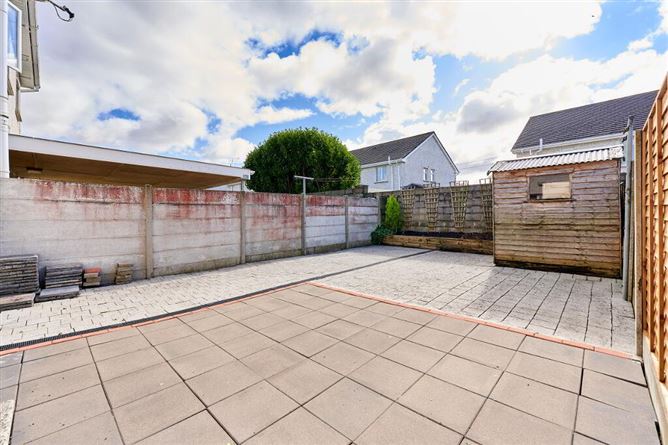18 The Village Green, Carlanstown, Kells, Meath