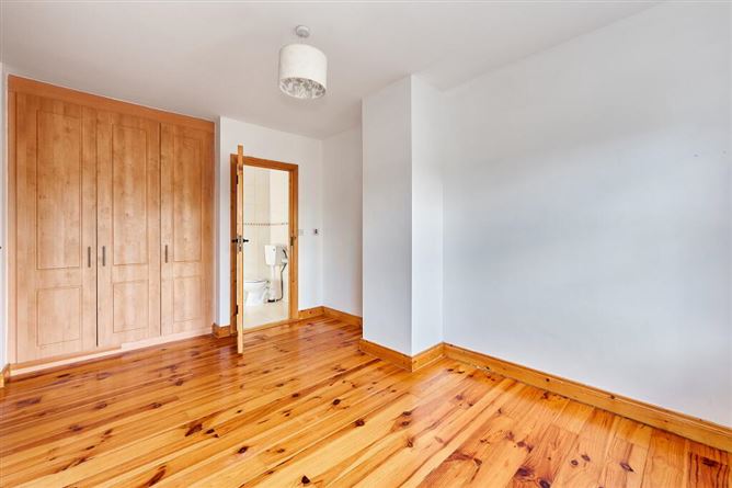 18 The Village Green, Carlanstown, Kells, Meath