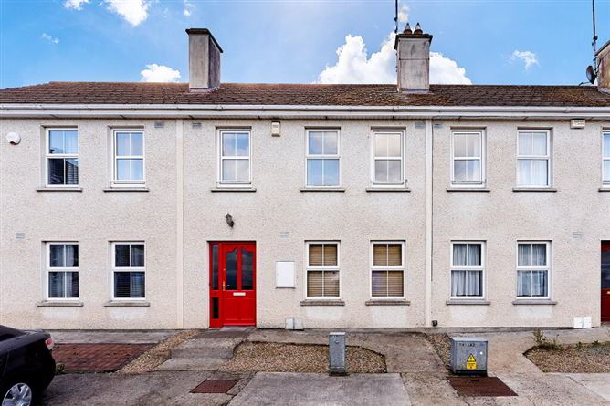 18 The Village Green, Carlanstown, Kells, Meath