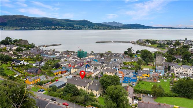 8 Market Court, Dundalk Street, Carlingford, Co. Louth