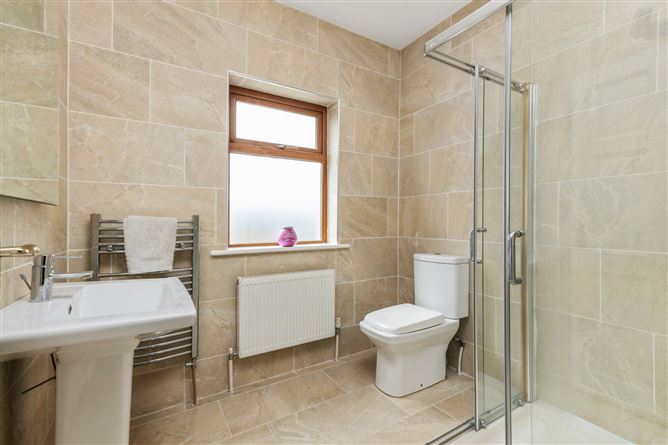 8 Corrigeene, Ballinaboola, Co. Wexford