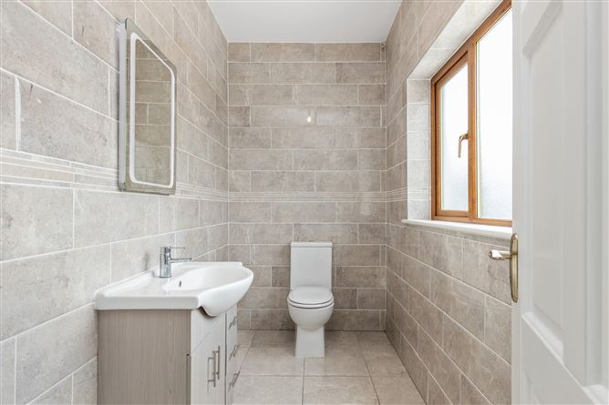8 Corrigeene, Ballinaboola, Co. Wexford
