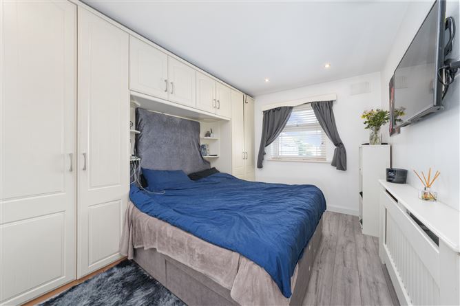34 Foxdene Green, Lucan, Co. Dublin