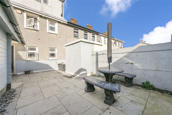 34 Foxdene Green, Lucan, Co. Dublin