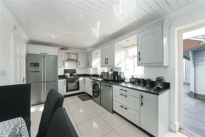 34 Foxdene Green, Lucan, Co. Dublin