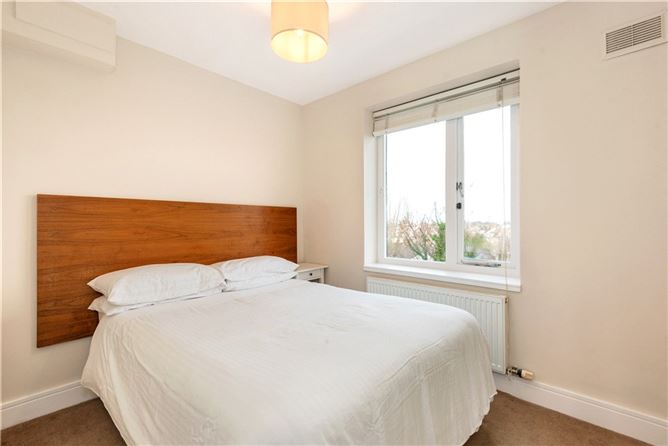 103 Merrion Village, Ballsbridge, Dublin 4