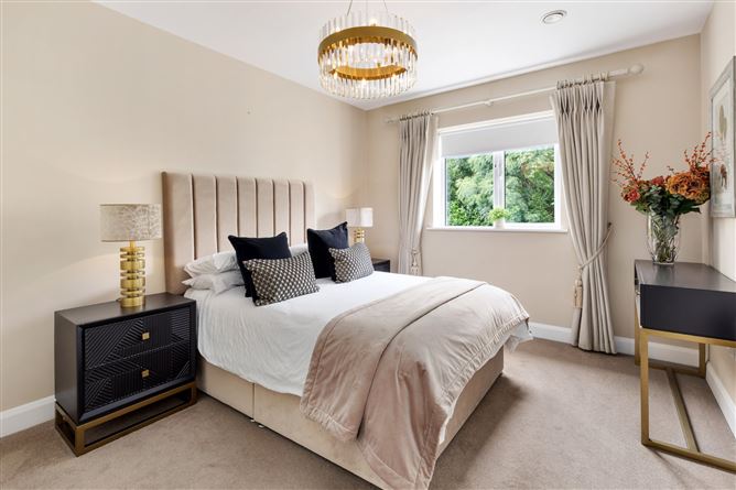 Photo 16 of 30 — 11 Bracken Park Close, Castleknock, Dublin 15