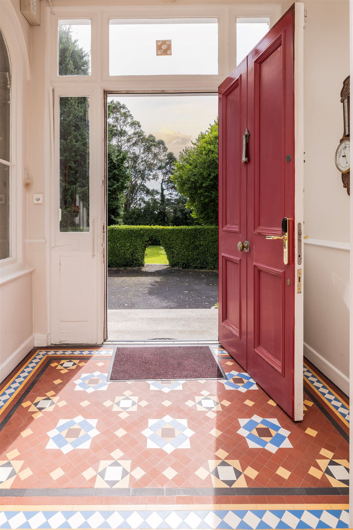 DUN MHUIRE SEAFIELD ROAD KILLINEY CO. DUBLIN, Killiney, County Dublin