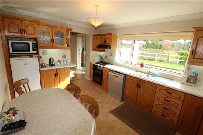 Lisdrumneill, Fairymount, Castlerea, Co. Roscommon