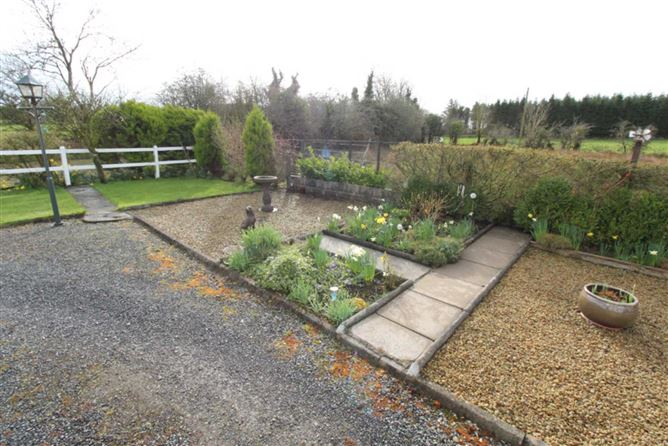 Lisdrumneill, Fairymount, Castlerea, Co. Roscommon