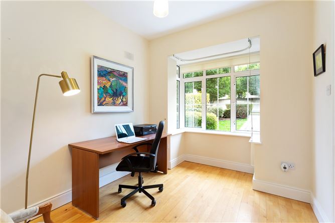 4 Brighton Place, Foxrock, Dublin 18