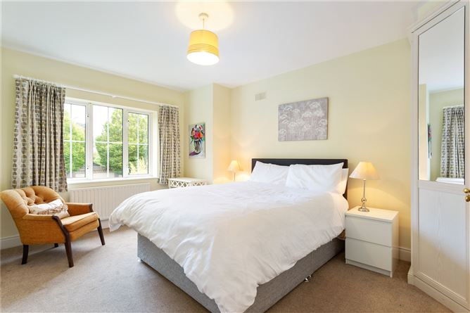 4 Brighton Place, Foxrock, Dublin 18