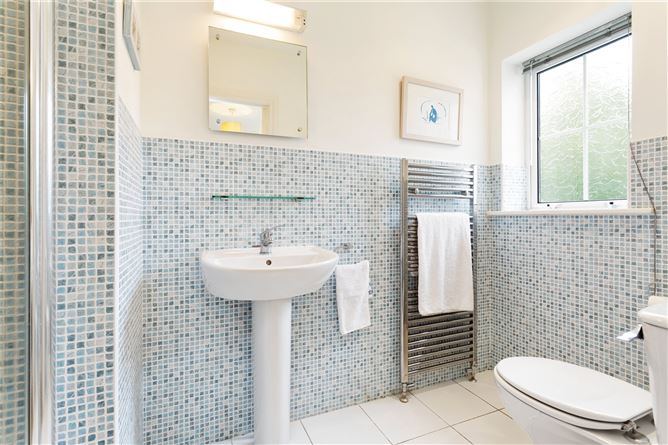 4 Brighton Place, Foxrock, Dublin 18
