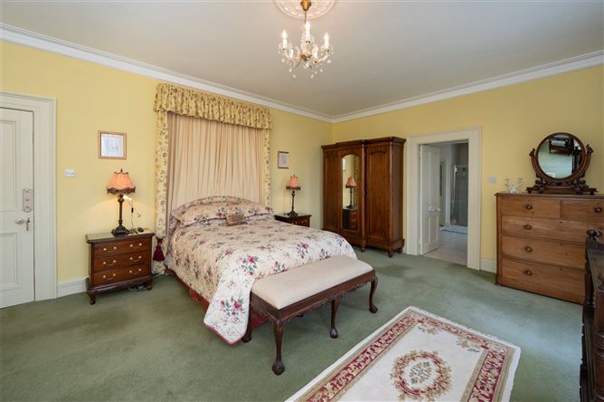 Elmville, Lower Road, Cobh, Co. Cork