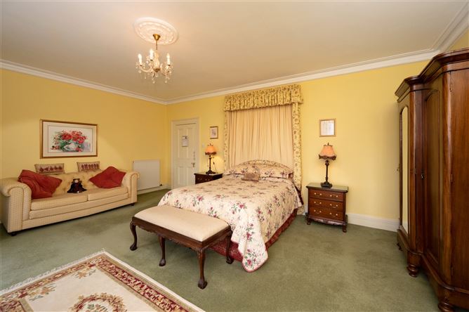 Elmville, Lower Road, Cobh, Co. Cork