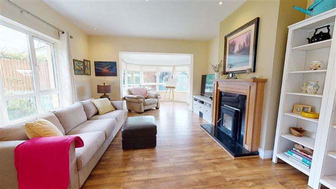 2 Hazeldene, Blackwater, Wexford.