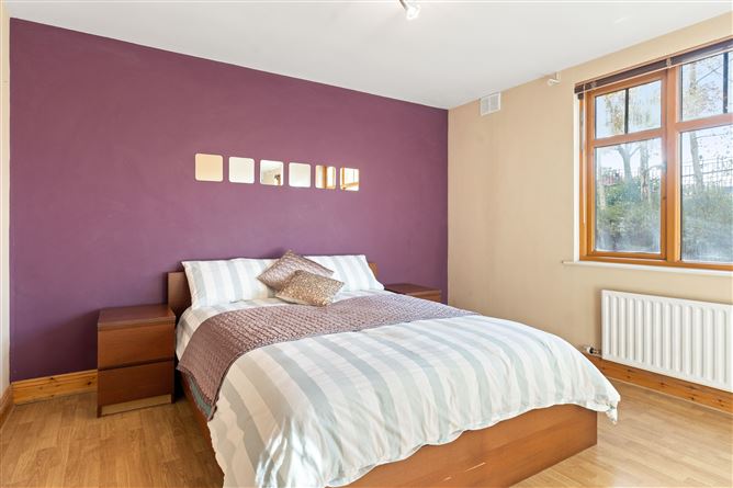 79 Woodbrook Crescent, Castleknock, Dublin 15