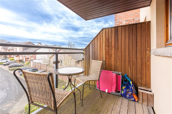 22 Belarmine Court, Stepaside, Dublin 18