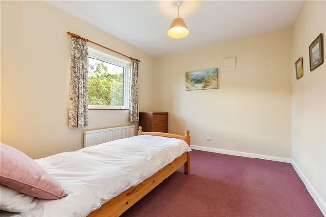 10 Beech Park Avenue, Foxrock, Dublin 18