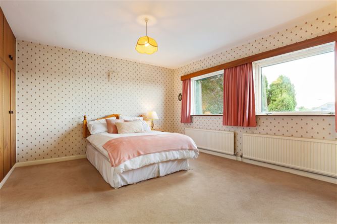 10 Beech Park Avenue, Foxrock, Dublin 18
