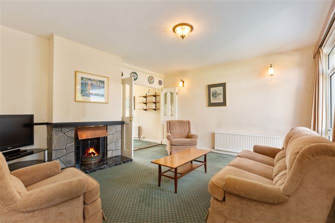 10 Beech Park Avenue, Foxrock, Dublin 18