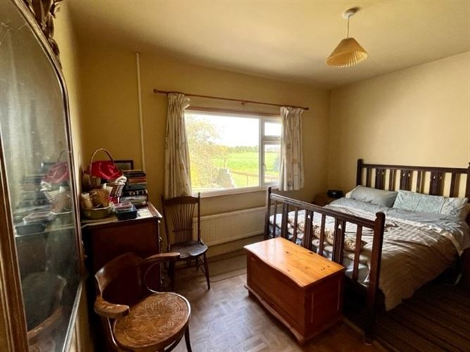 Main Road, Caherslee, Tralee, Kerry