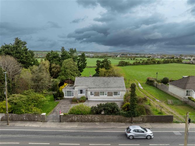 Main Road, Caherslee, Tralee, Kerry