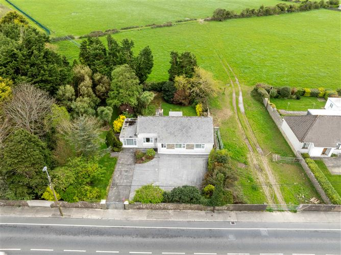 Main Road, Caherslee, Tralee, Kerry
