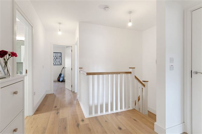 25 Gandon Crescent, Lucan, Co. Dublin