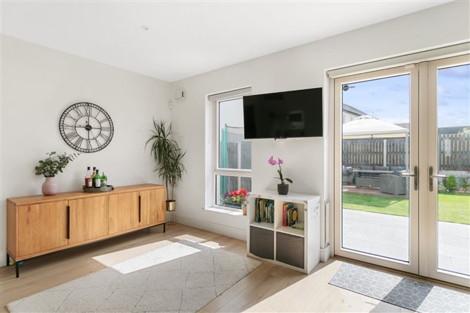 25 Gandon Crescent, Lucan, Co. Dublin