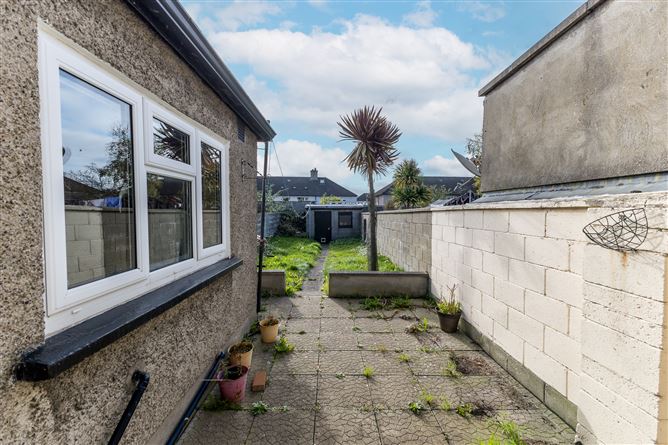 17 Kilkieran Road, Cabra, Dublin 7