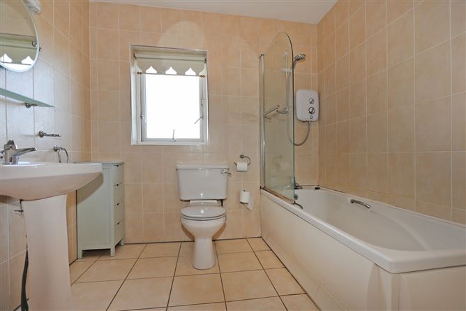 46 Shannonvale, Old Cratloe Road, Limerick