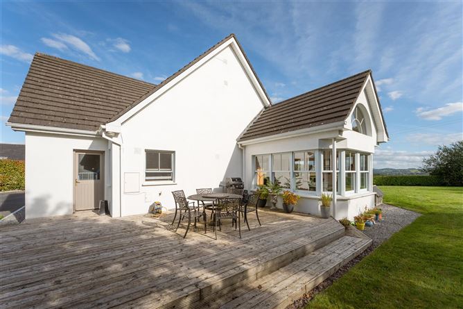 10 Oak Park, Narraghmore, Kildare