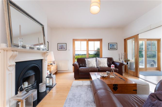 10 Oak Park, Narraghmore, Kildare