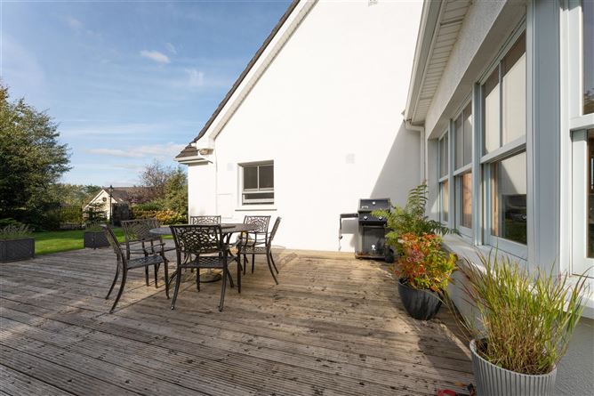 10 Oak Park, Narraghmore, Kildare